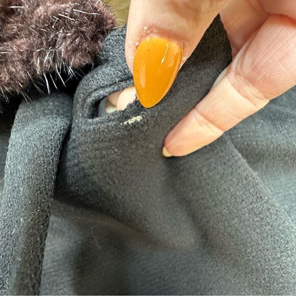 MADISON Master Furriers Duluth Vintage Black Wool & Fur Coat Size XL - Picture 15 of 17